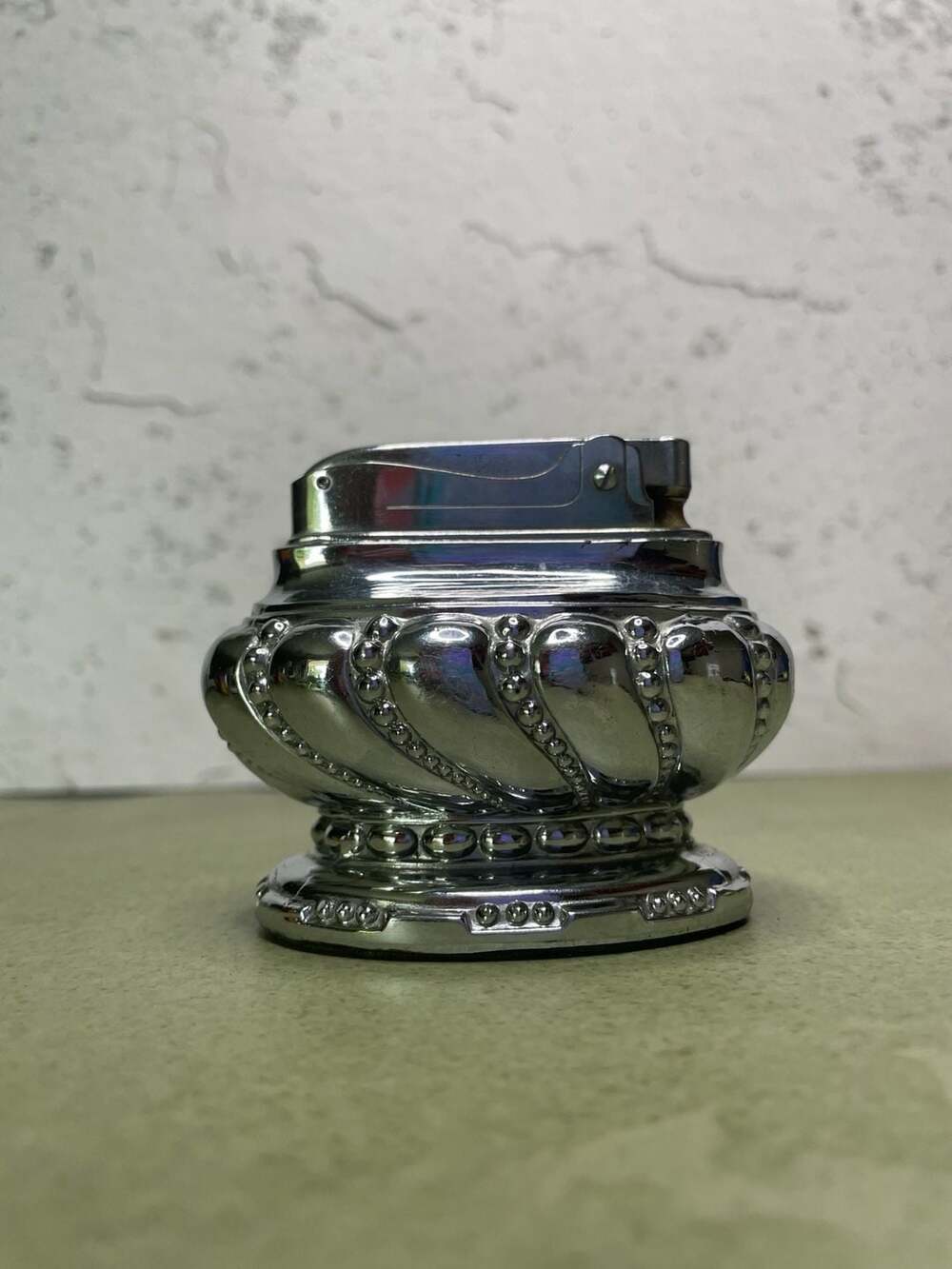 Ronson Crown Table Lighter Silver Plated Beading Decoration